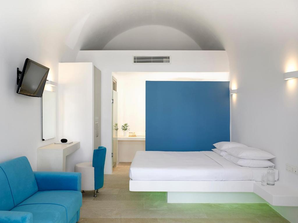Cave, Executive, Suite, Pool View, Hot Tub