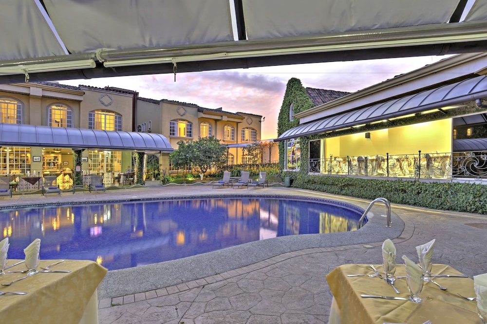 Casa Conde Hotel Suite 7/30