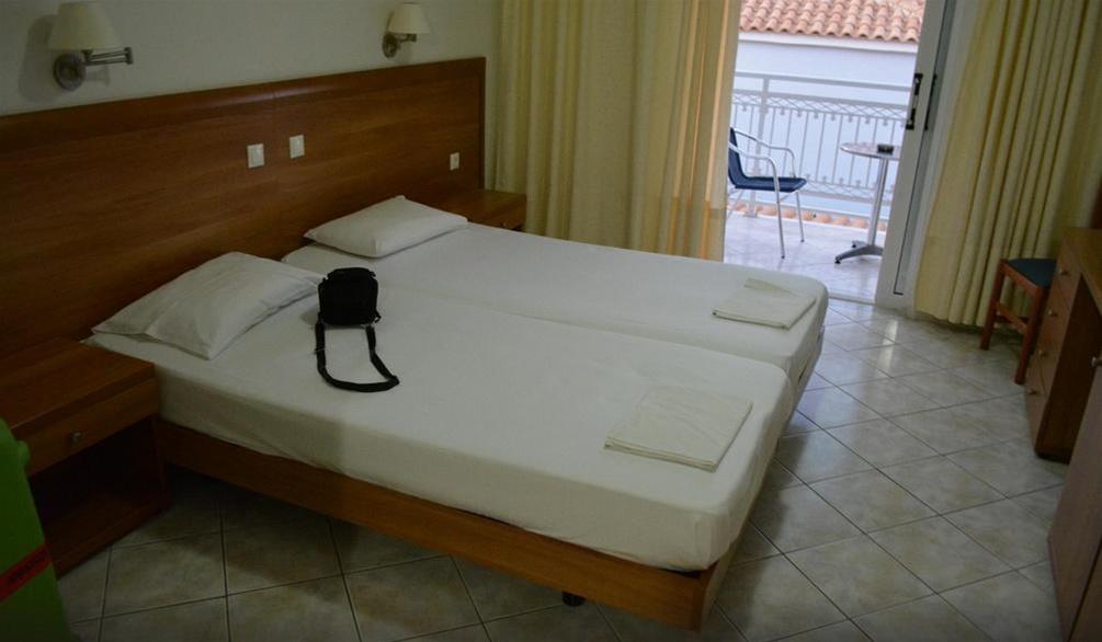 Meridien Beach Hotel 13/26
