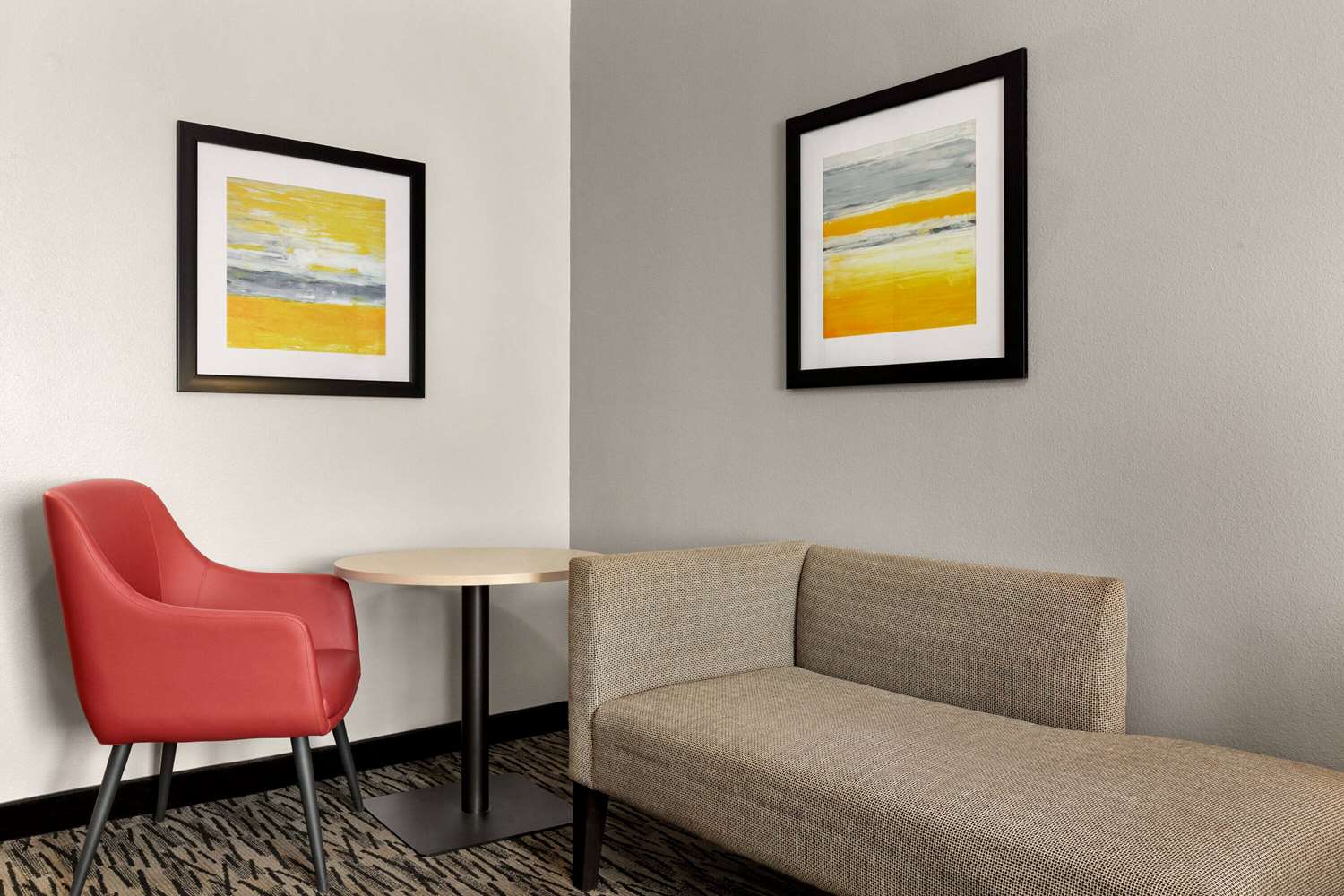 Ramada By Wyndham Marina 56/73