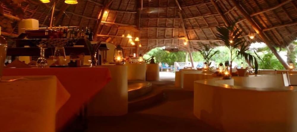 Unguja Lodge 31/50