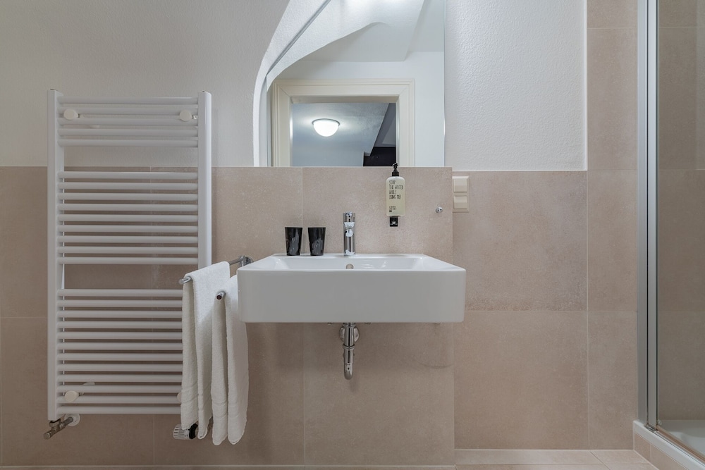 BOUTIQUE HOTEL SOCIETE 41/43