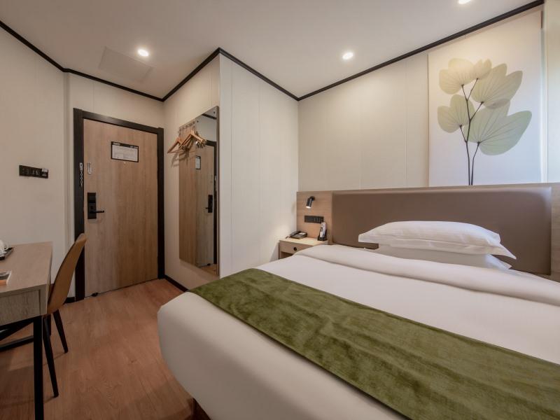GreenTree Inn Shanghai Minhang Jindu Road Express Hotel 7/29