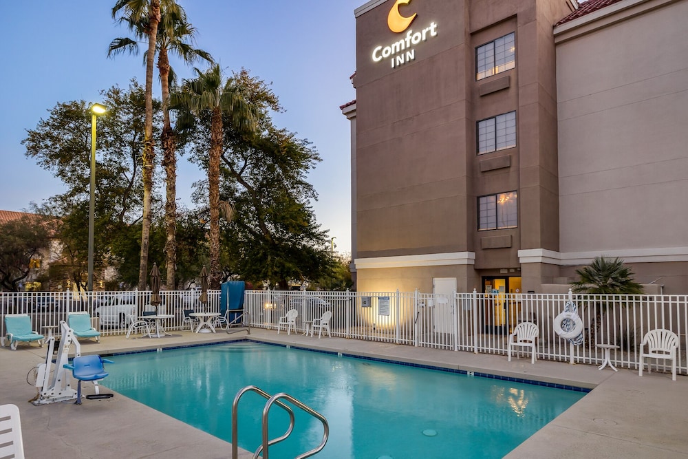 Comfort Inn Chandler Phoenix South I-10 5/52