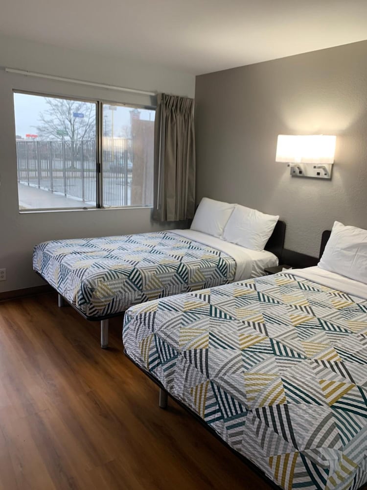 Motel6 Dayton, OH 15/46