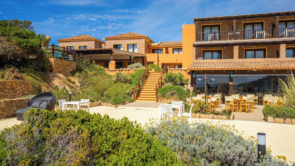 HOTEL COSTA PARADISO 36/45