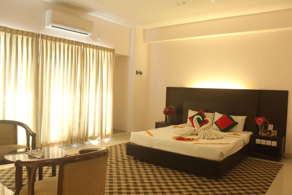 Nirvana Inn 15/50