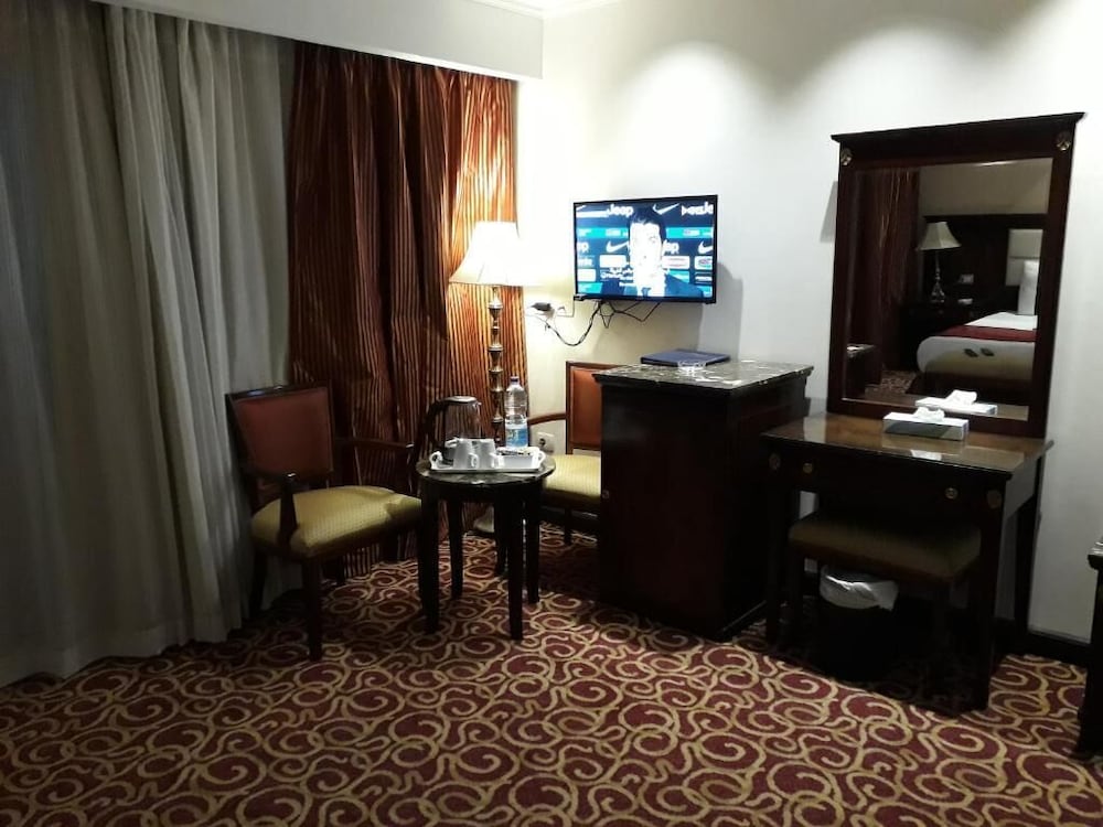 Guard Hotel 39/50