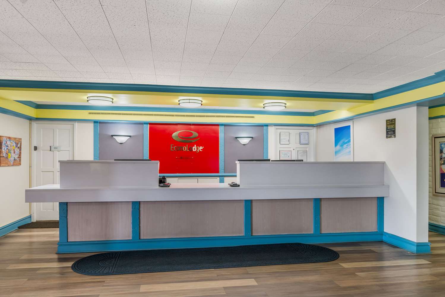 Econo Lodge Richmond-North Chesterfield 8/25