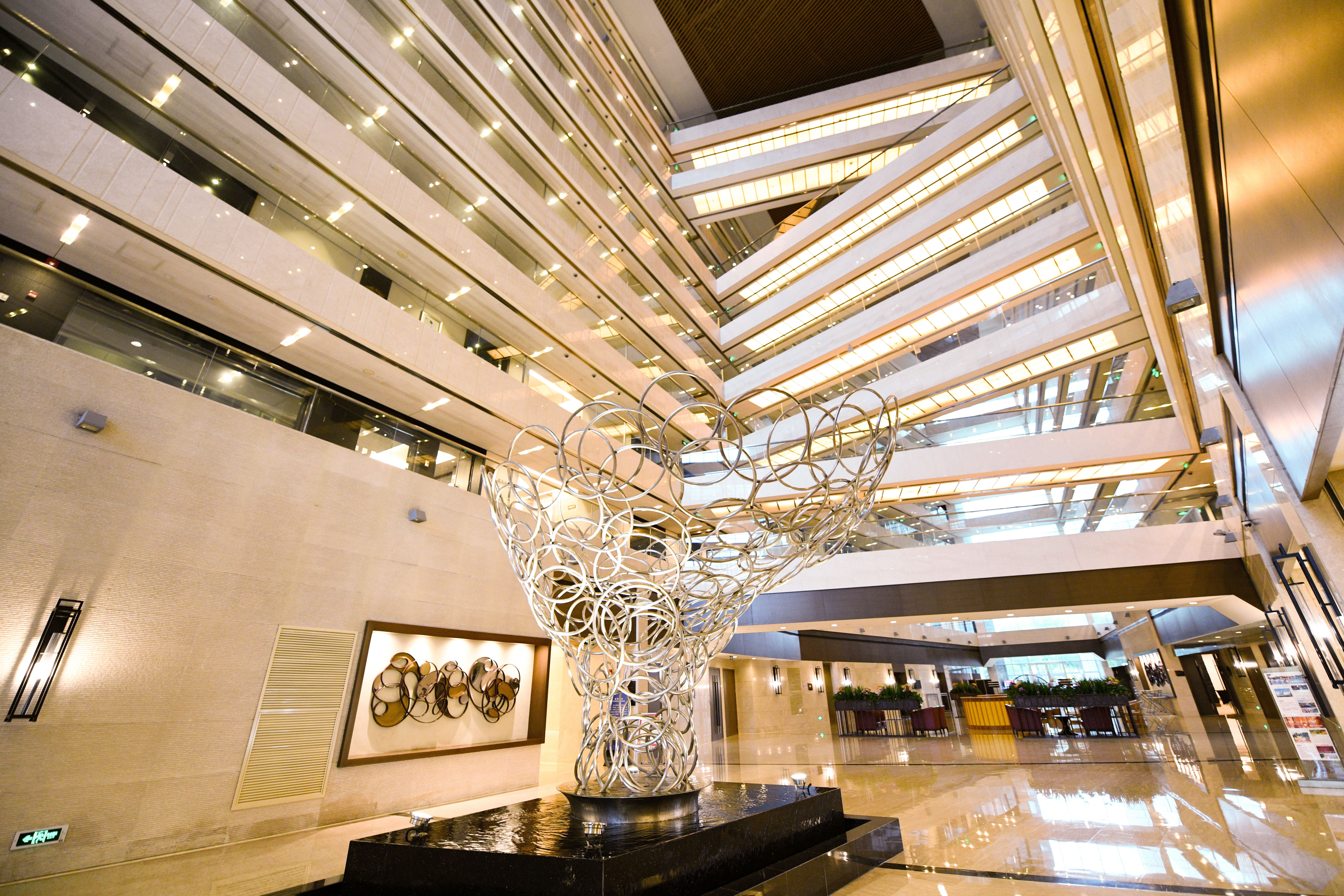 Crowne Plaza Shanghai Xiayang Lake 9/50