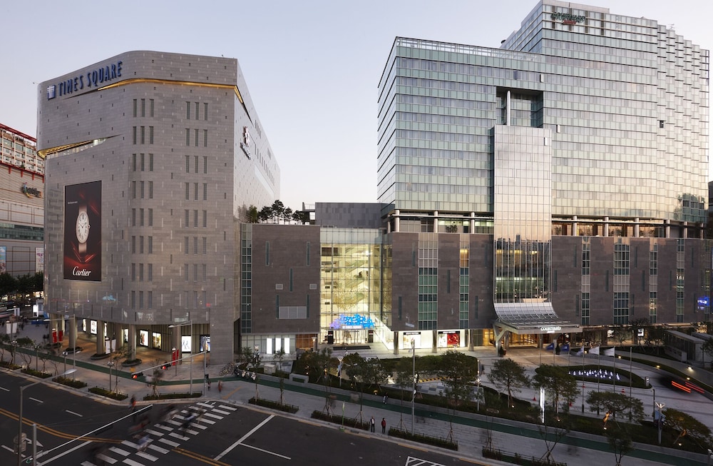Glad Hotel Yeouido in SEOUL