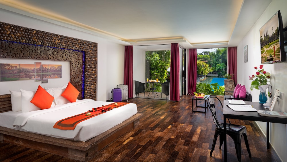 ANGKOR ELYSIUM SUITE 18/50