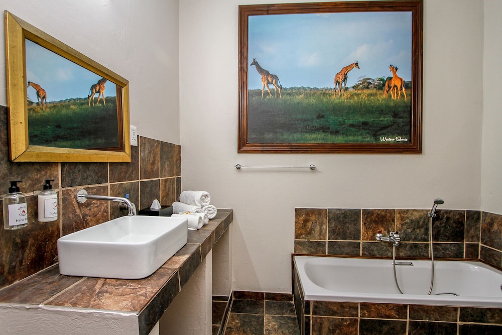 Umlilo Lodge 26/64