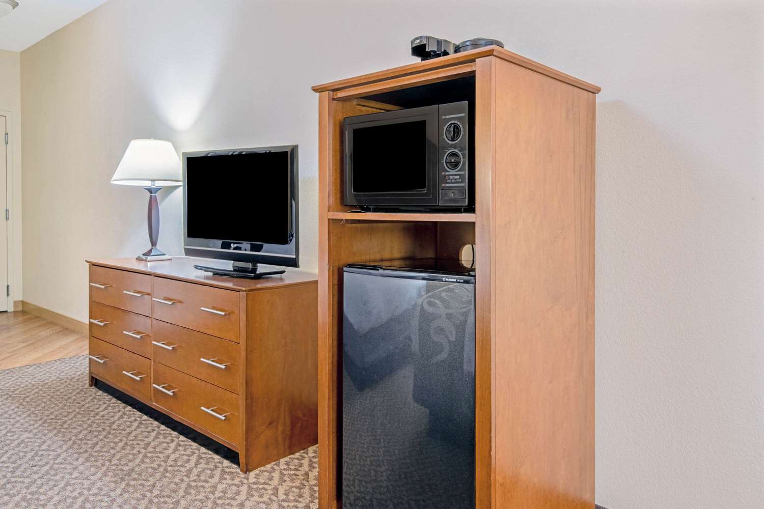 La Quinta Inn & Suites by Wyndham Lawton / Fort Sill 44/47