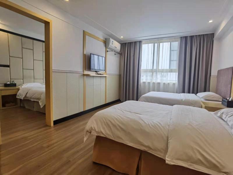 Greentree Inn Huangshan She County Huizhou Ancient City Middle Huangshan Road Hotel 15/40