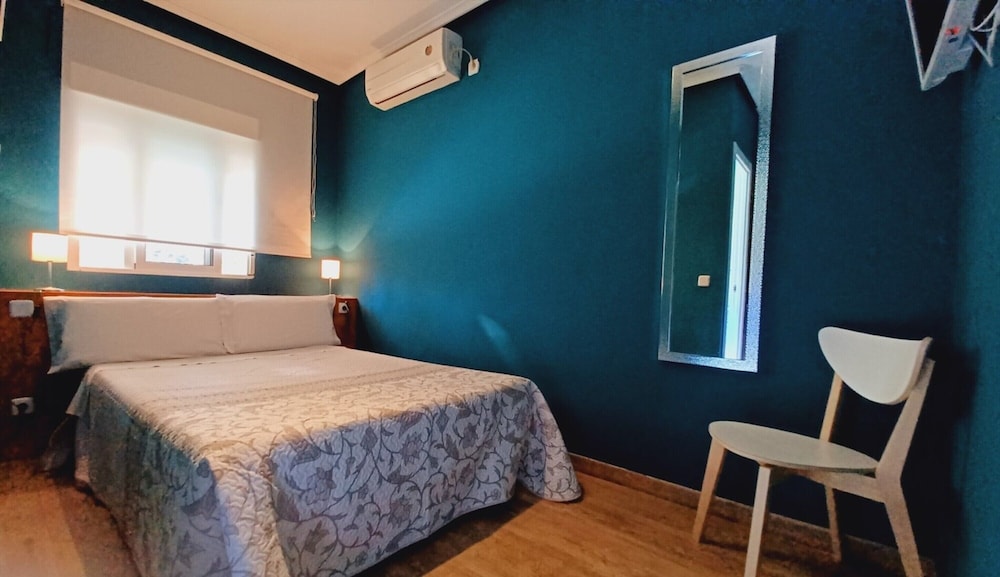 COMFORT, SINGLE, DOUBLE BED