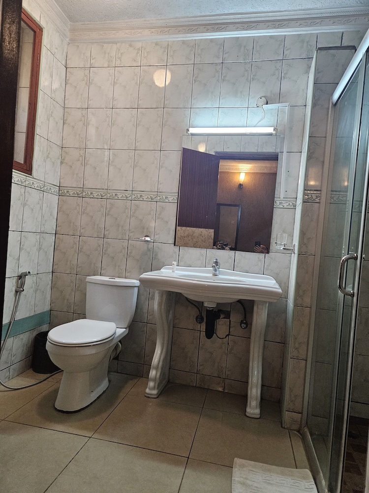 Bridgeview Hotel And Conference Centre 34/34