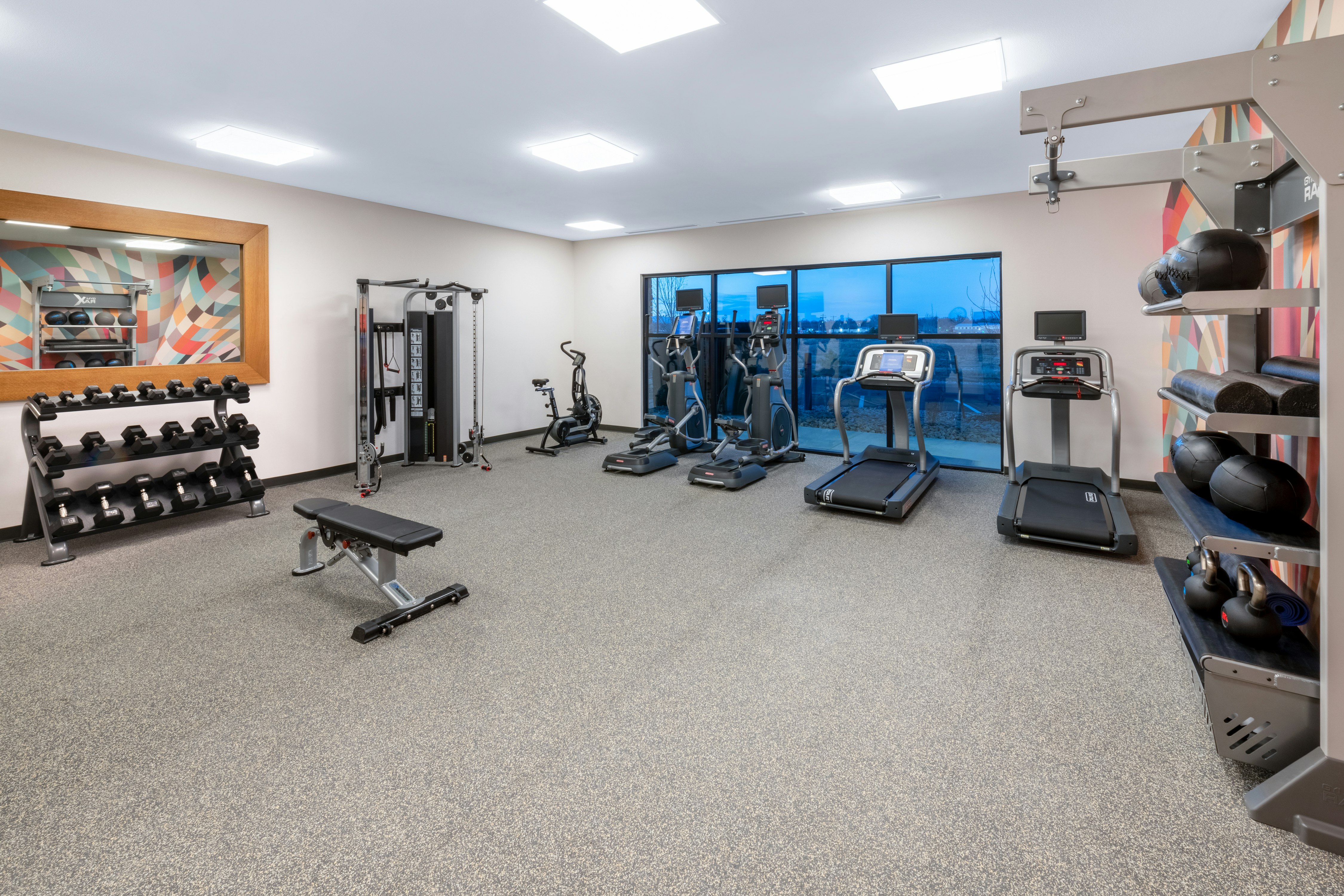 Hilton Garden Inn Longmont 24/42
