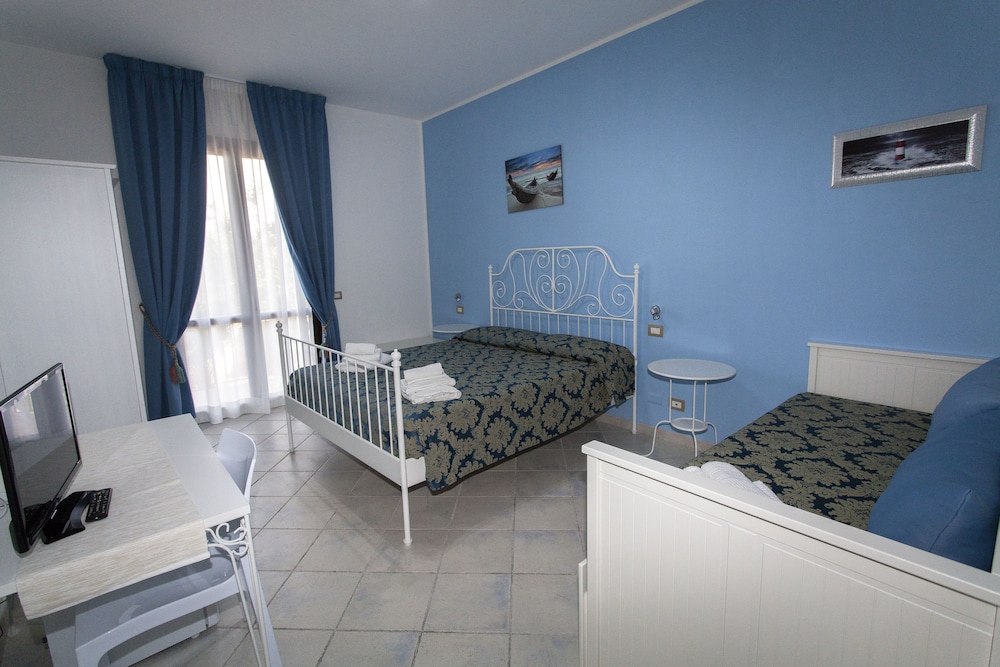 Hotel Achibea 24/50