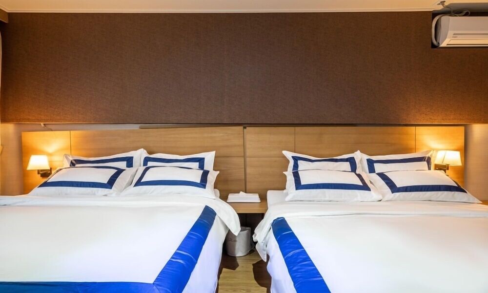 Stella Maris Hotel 17/38