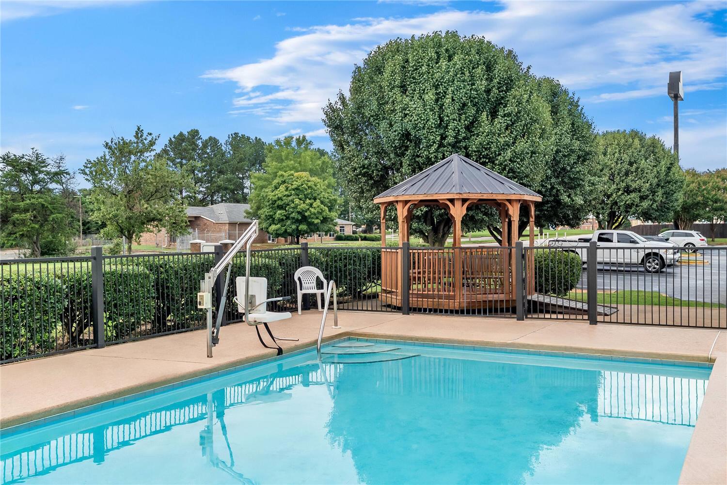 Days Inn By Wyndham Spartanburg 27/28