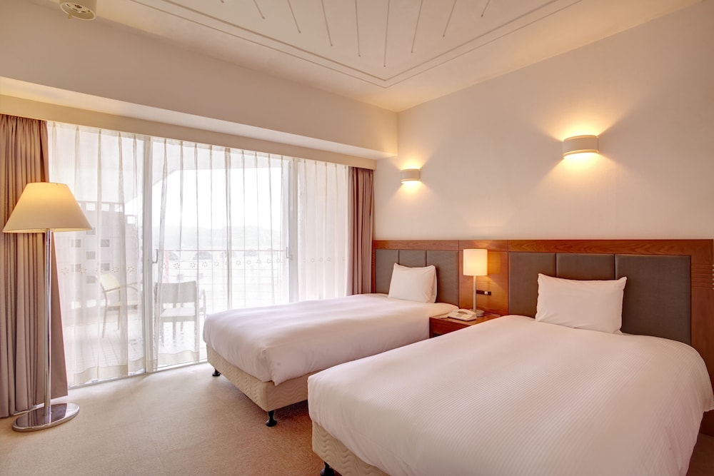 Hotel Mahaina Wellness Resort Okinawa 12/25