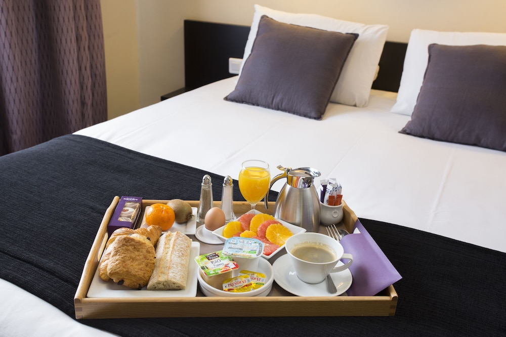 Mercure Bayonne Centre Le Grand Hotel 32/49