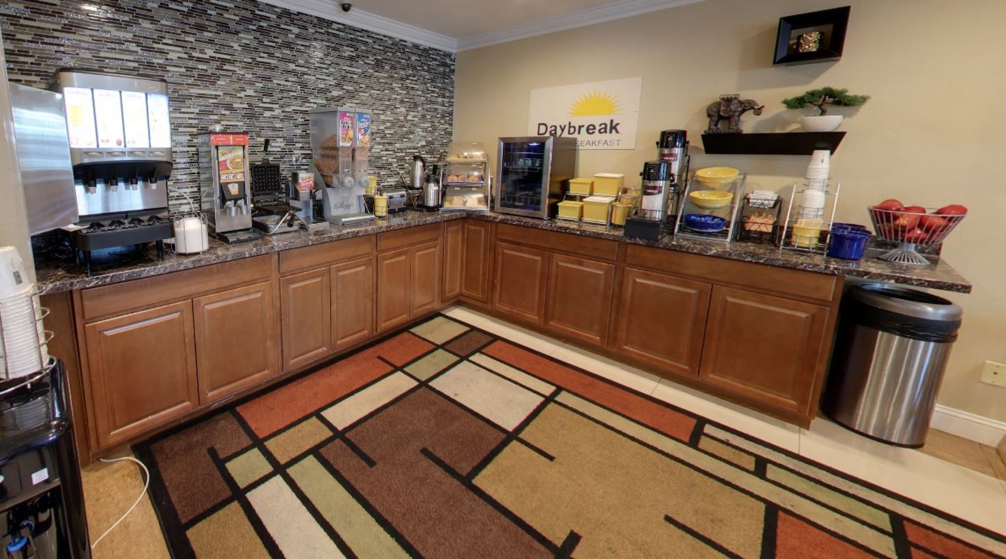 Days Inn & Suites by Wyndham Antioch 4/24