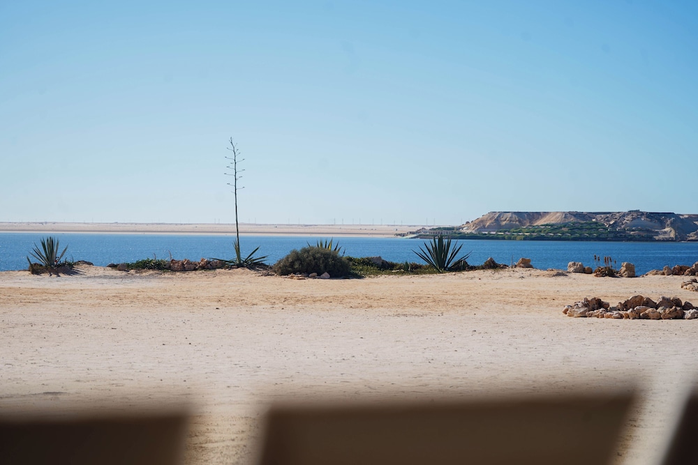 Dakhla Club 66/70