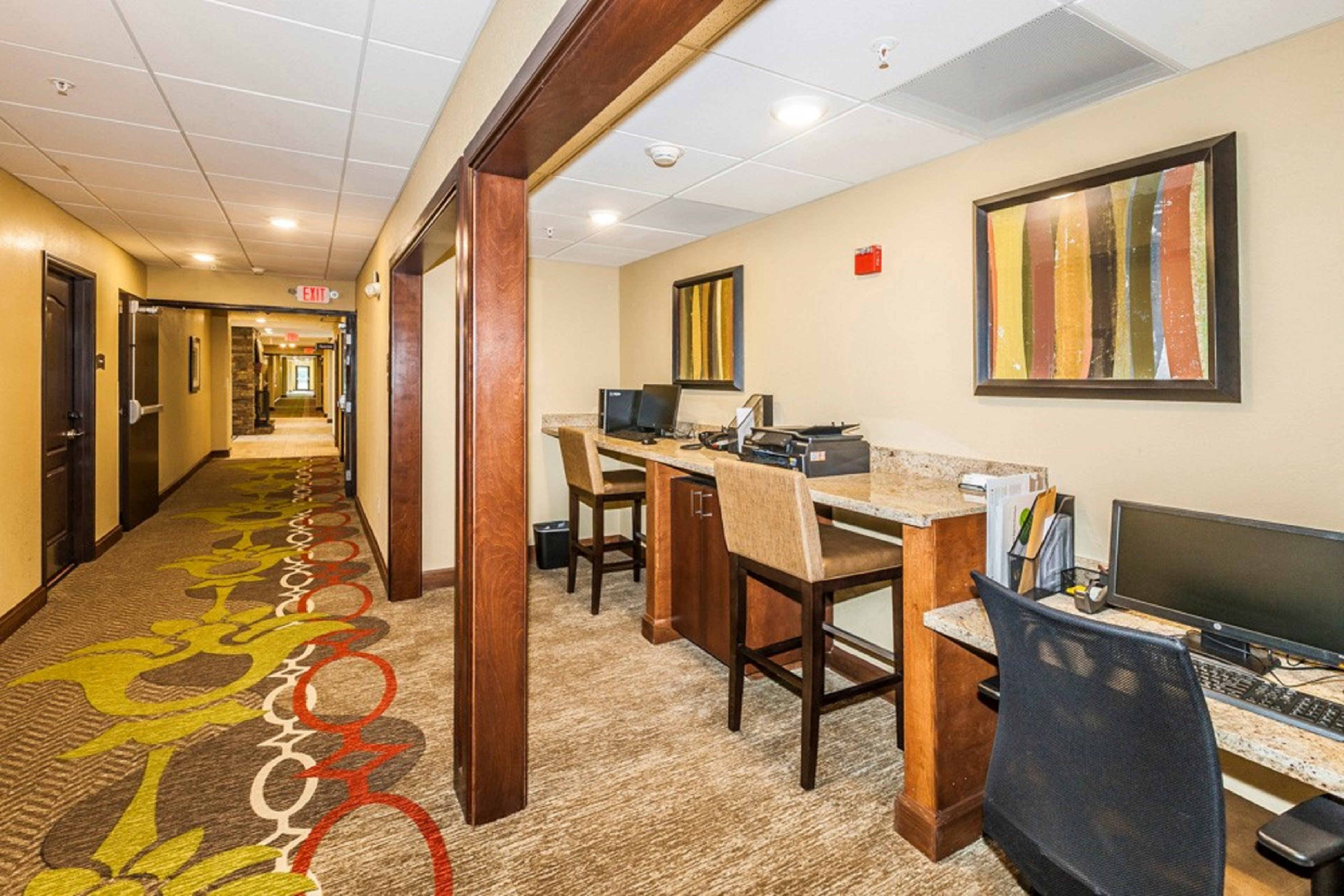 Staybridge Suites Knoxville-West 9/42