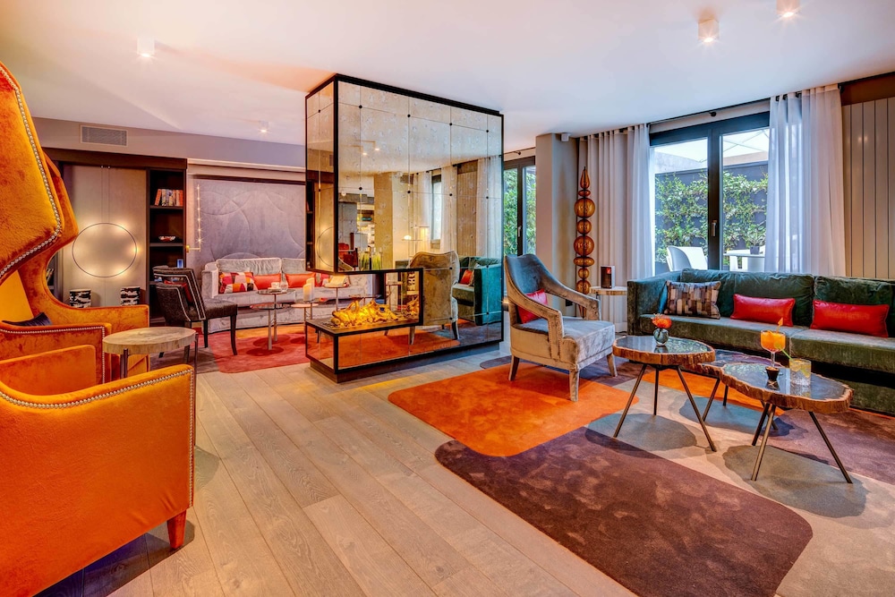 Design Hotel F6 32/44