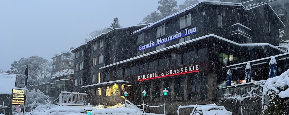 Bernti's Mountain Inn 1/33