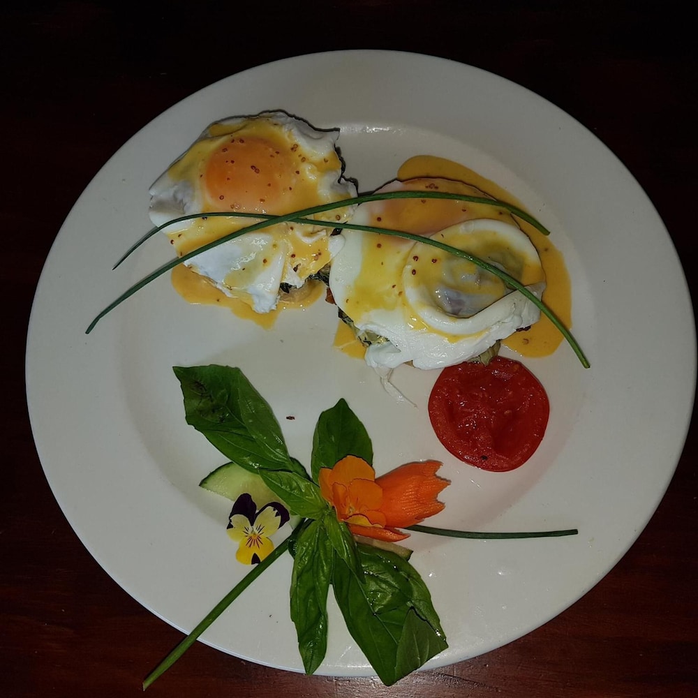 Stoep Cafe 19/50
