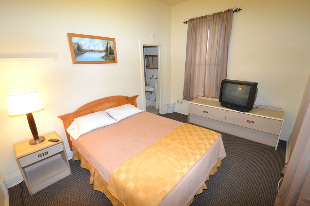 Perfect Stay Inn & Suites 14/49