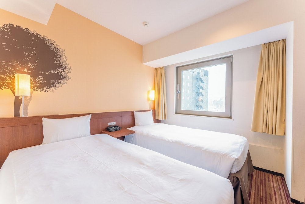 ECONOMY, TWIN BEDS