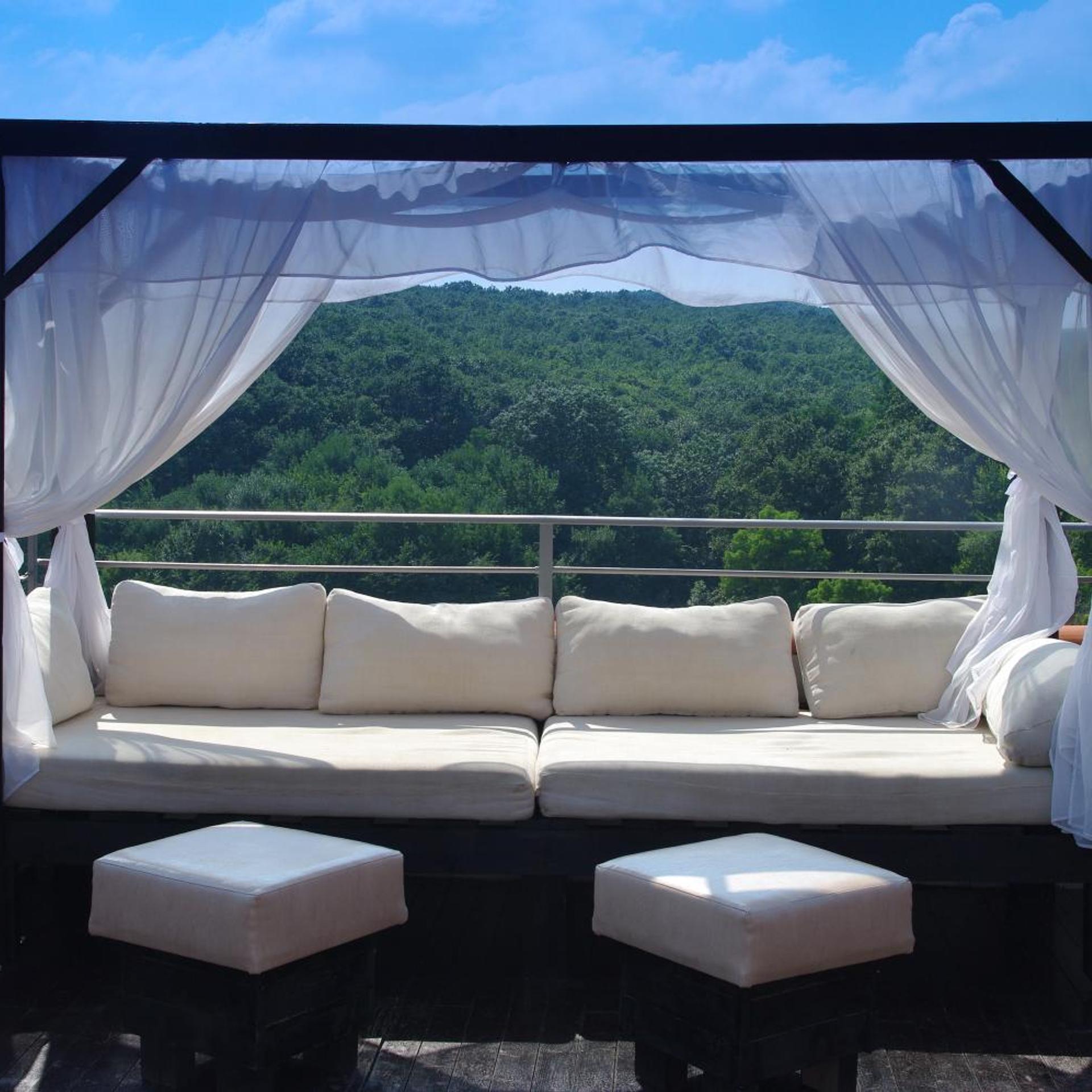 Bella Vista Beach Club 2/54