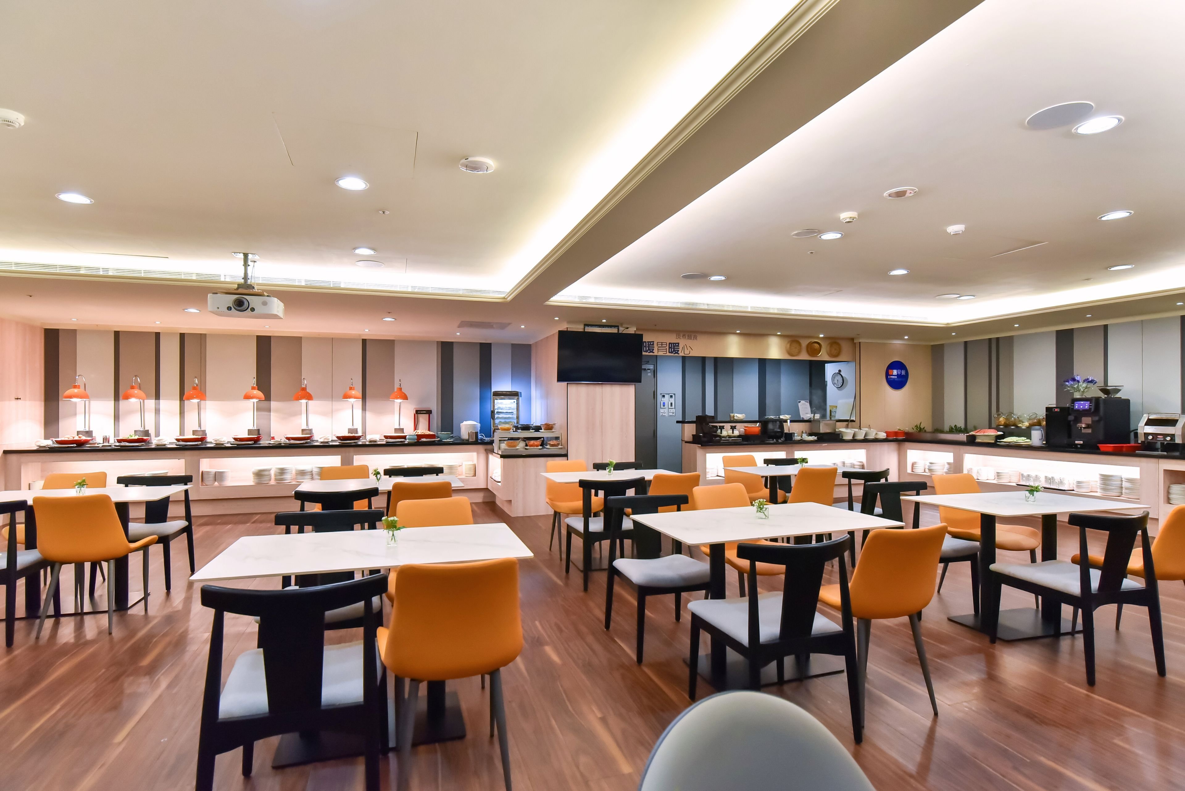 Holiday Inn Express Taipei Train Station 30/42