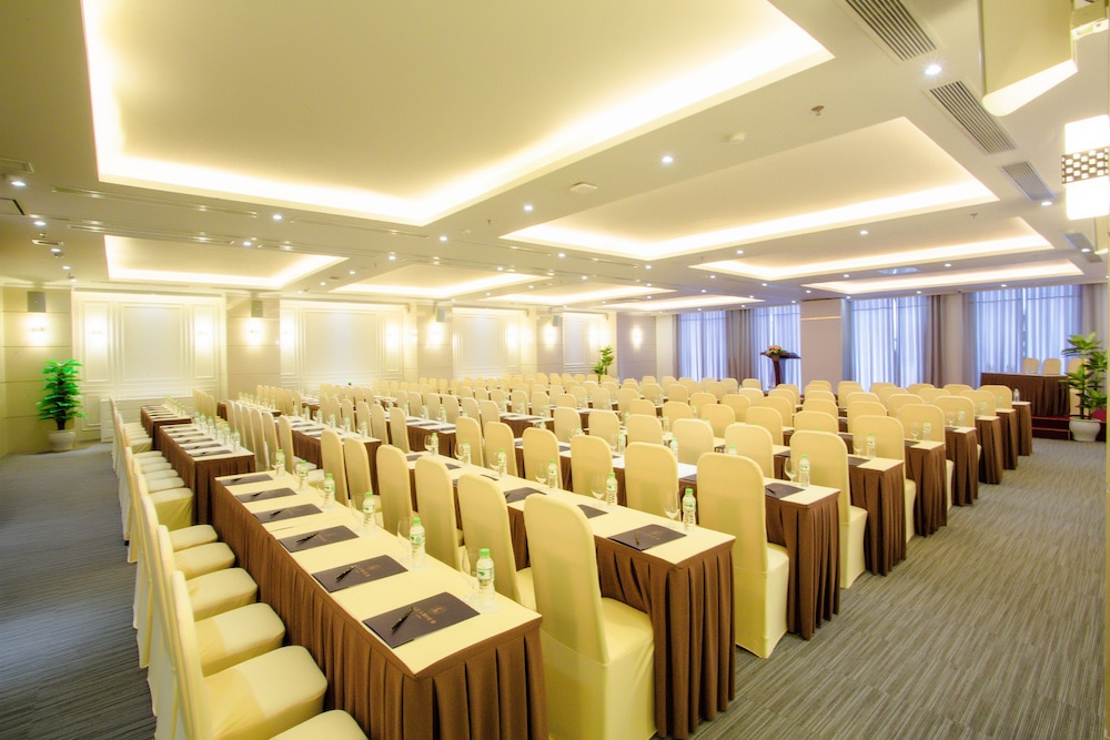 Glamour Hotel Da Nang 25/30