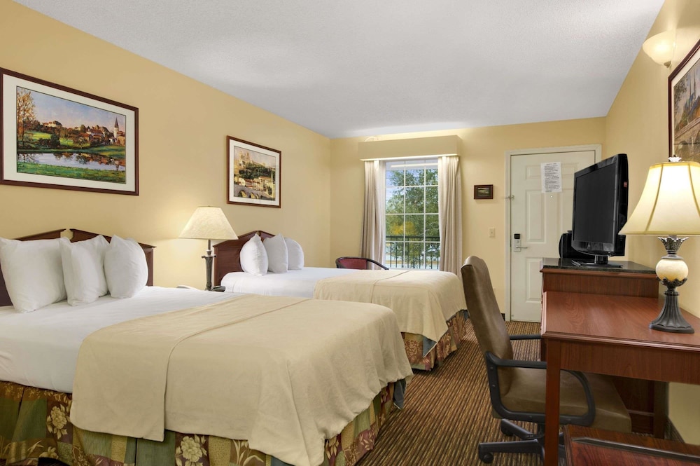 Baymont By Wyndham Thomasville 16/49
