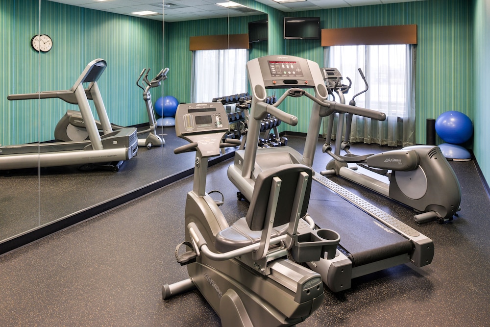 Holiday Inn Express Hotel & Suites Wichita Falls 36/52
