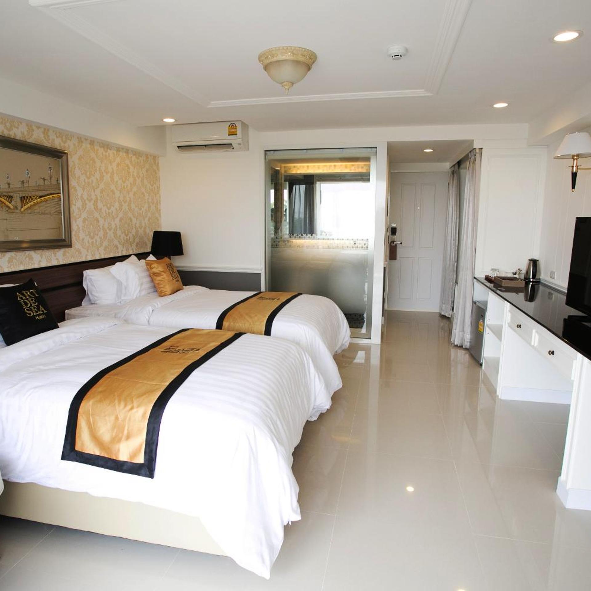 Superior, Double or Twin Bed, Sea View