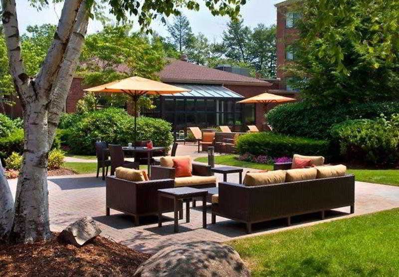 Sonesta Select Boston Stoughton 31/50