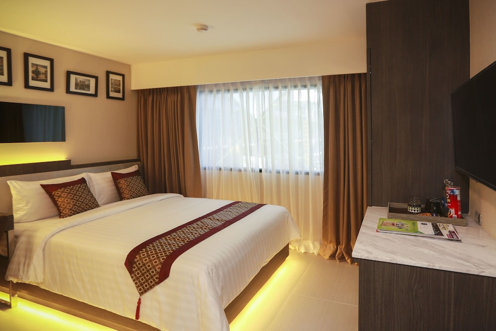 Ramada by Wyndham Bangkok Sukhumvit 11 39/83