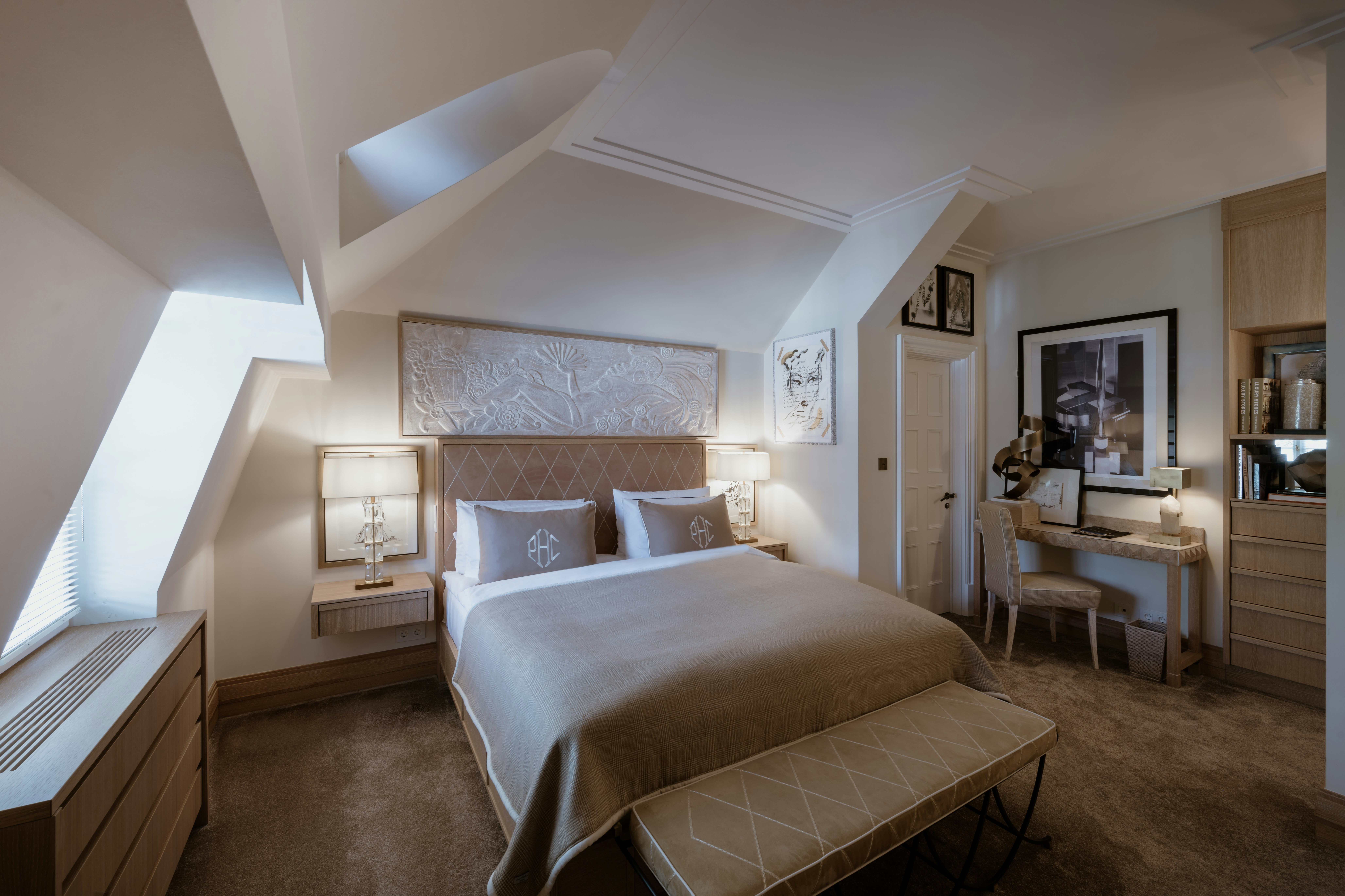 Schlosshotel Berlin 4/59