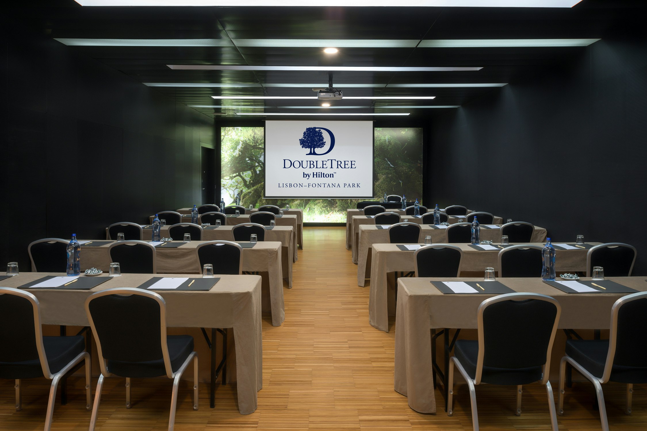 Doubletree By Hilton Lisbon Fontana Park 62/86