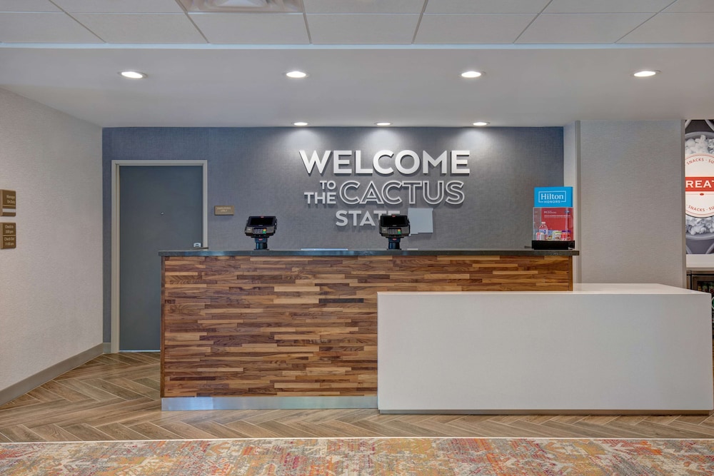 Hampton Inn Santa Fe South Nm 8/52
