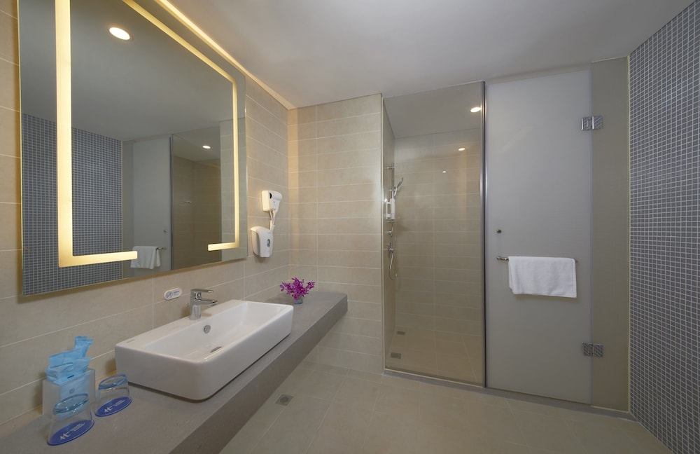 Holiday Inn Express Zhengzhou Zhengdong 18/73
