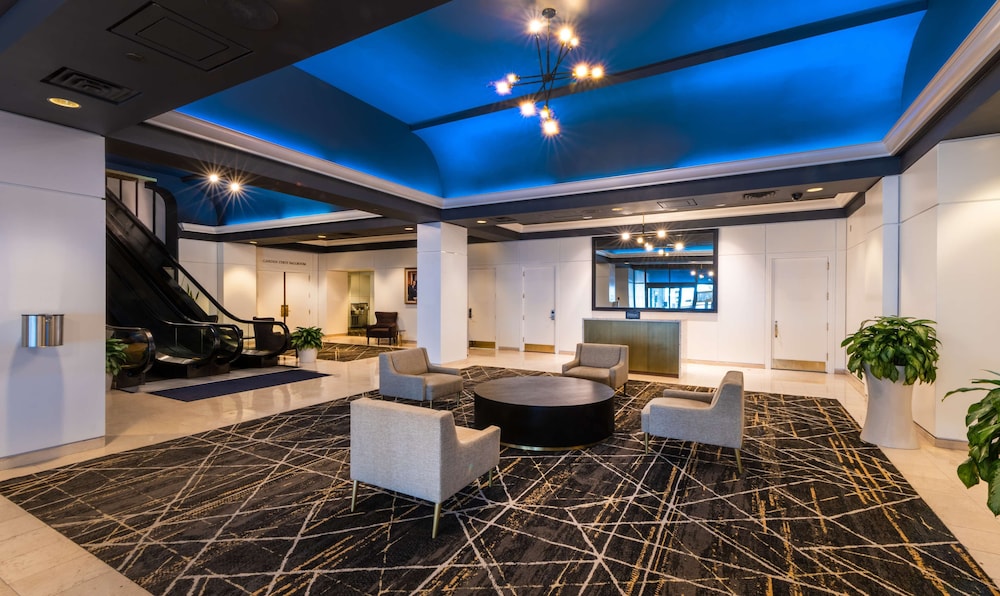 DoubleTree by Hilton Newark Penn Station in NEWARK - NJ