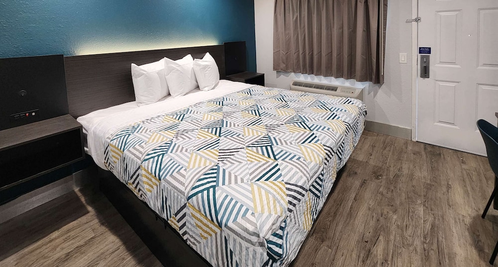 Studio6 Suites San Ysidro, CA – San Diego South Bay 27/51