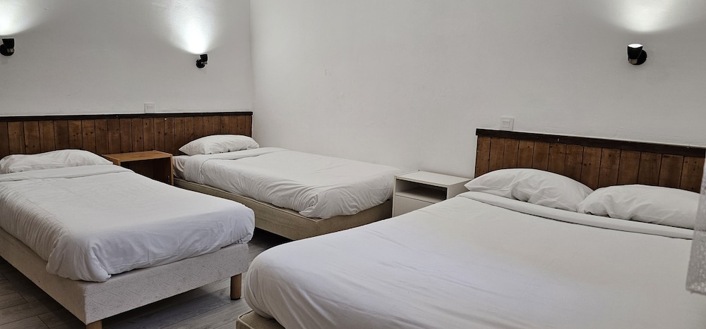 Hotel Corona 18/34